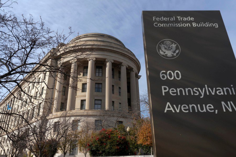 Can the FTC operate with only two commissioners?