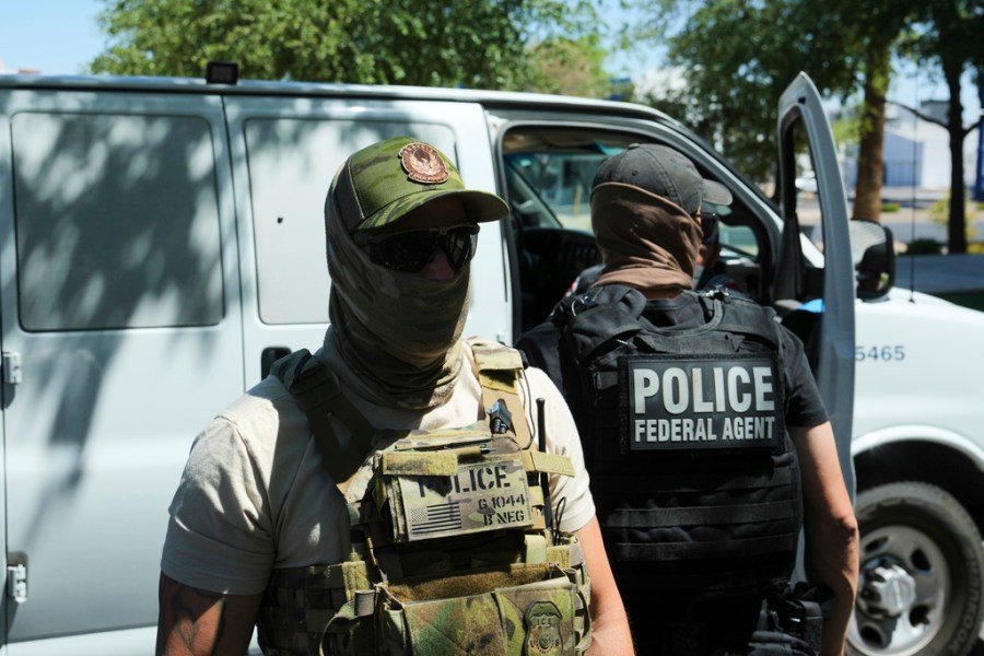 GOP, Democratic lawmakers ask for Trump meeting on immigration