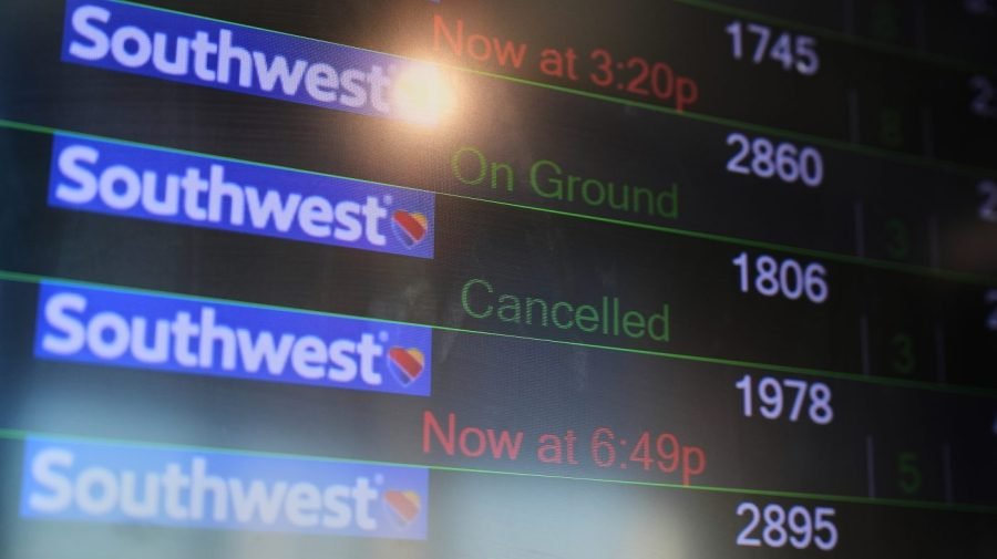 Flights resume after FAA restricts Caribbean airspace following Venezuela strikes