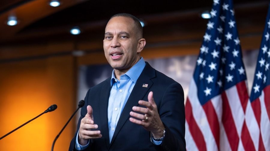 Jeffries: Firing Noem wouldn't be enough for Democrats to support DHS funding bill