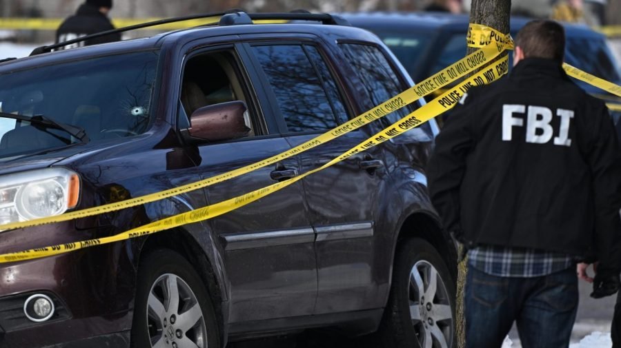 Former FBI supervisor: Fatal ICE shooting in Minneapolis likely avoidable