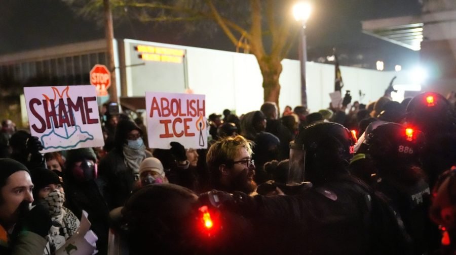 Oregon launches investigation after Border Patrol agents shoot 2 in Portland