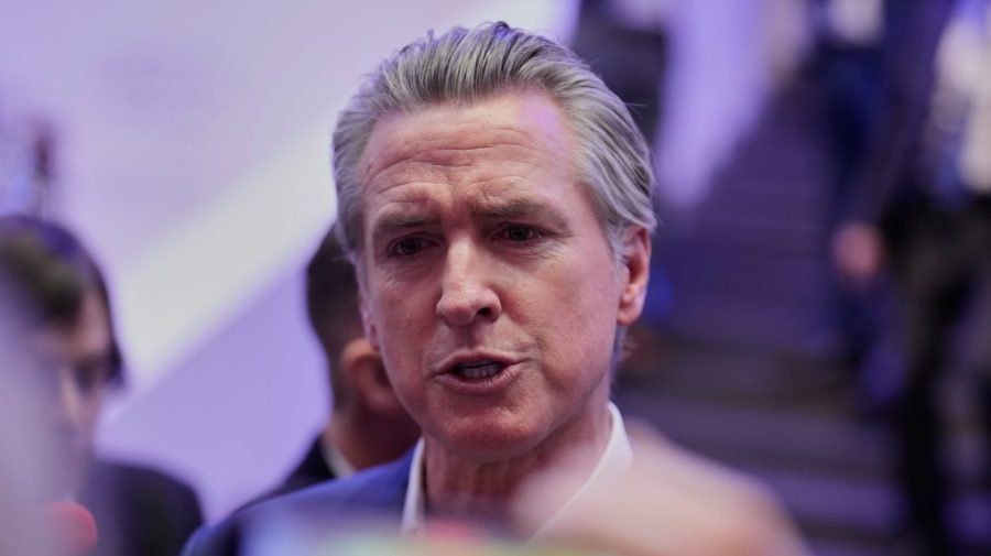 Newsom files a civil rights complaint against Dr. Oz over accusations against LA Armenian community