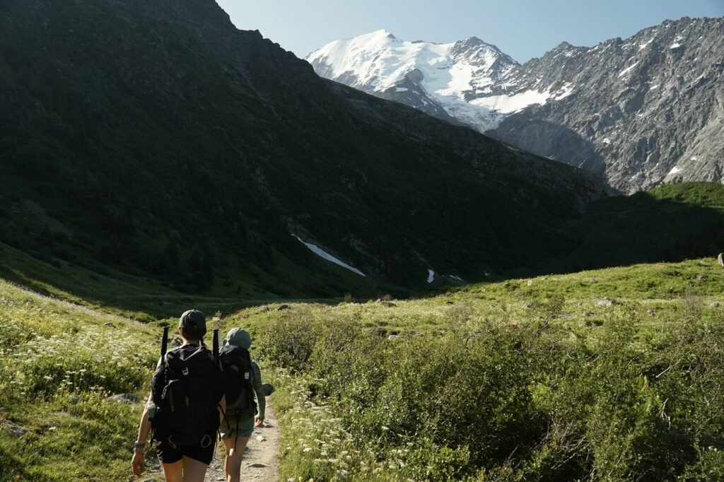 Mont Blanc hike: the ultimate guide and tips for first-timers