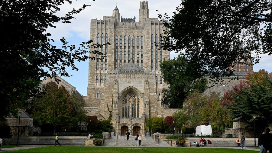 Yale announces free tuition for families making less than $200,000