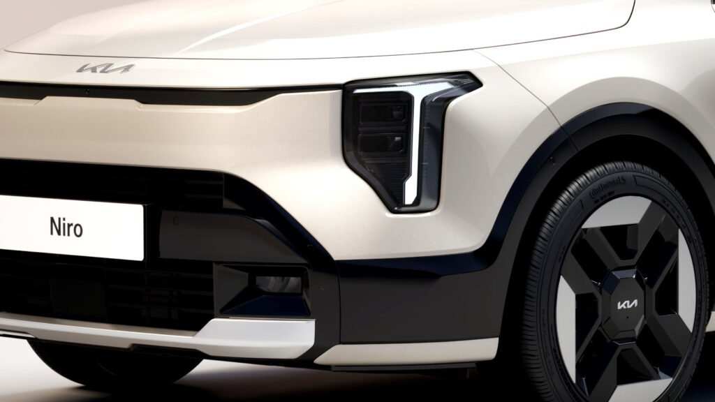 Redesigned 2027 Kia Niro Desperately Wants To Be An EV3