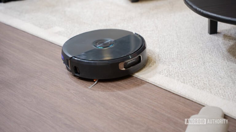 CES 2026: Narwal’s latest flagship vacuum robot headlines its next-generation smart cleaning product lineup