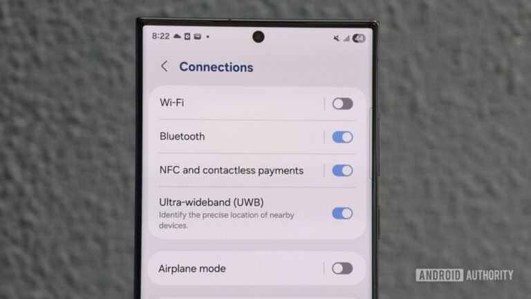 Is Samsung deliberately restricting third-party UWB tags on its phones?