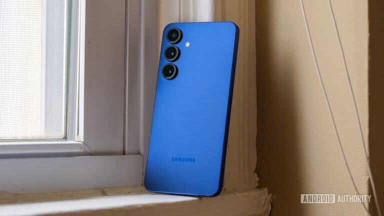 Samsung admits liability in exploded Galaxy S25 Plus case, user says