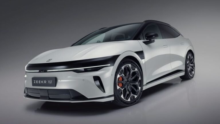 New Zeekr 7GT 2026 revealed - pictures