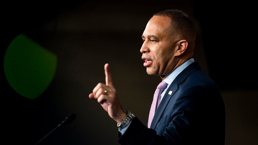 Watch live: Hakeem Jeffries gives remarks ahead of DHS funding vote
