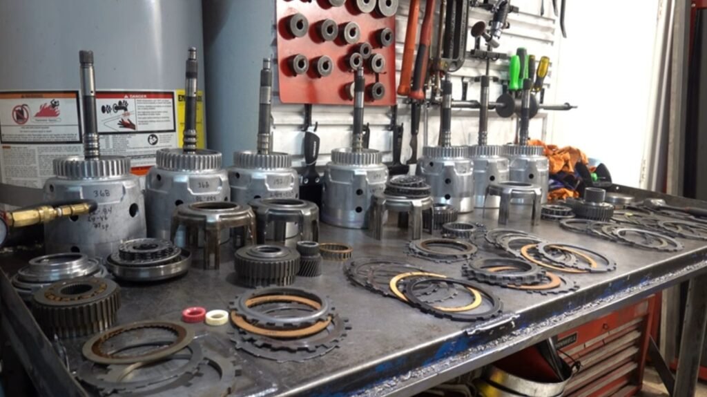 What's The Difference Between The 700R4 And 4L60E Transmissions?