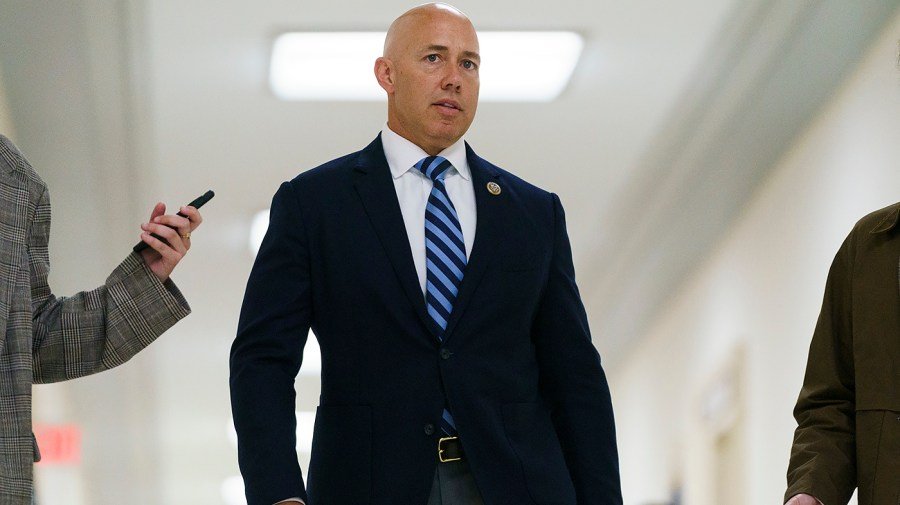 House panel advances bill allowing Congress to block advanced chip exports