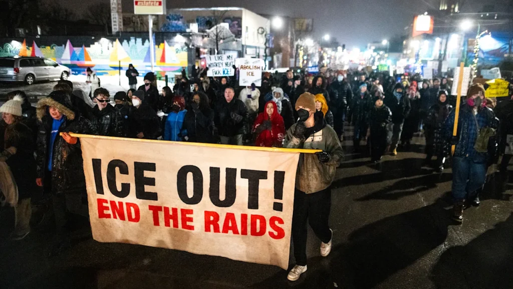 There’s an extreme step only Trump could take to crush anti-ICE protests. He’s threatening to do it