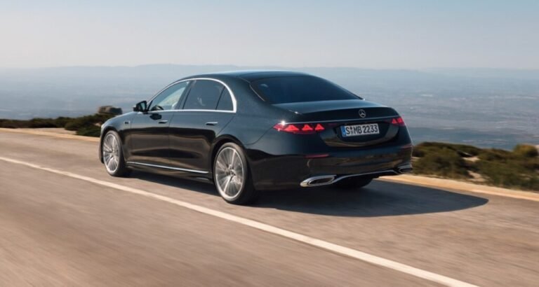 Updated 2027 Mercedes-Benz S-Class Debuts With New AI Tech