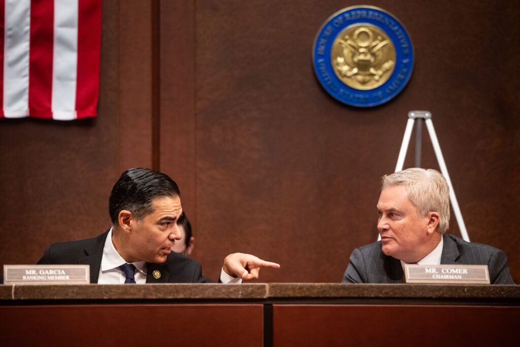 9 Democrats vote to hold Bill Clinton in contempt of Congress for evading Epstein testimony