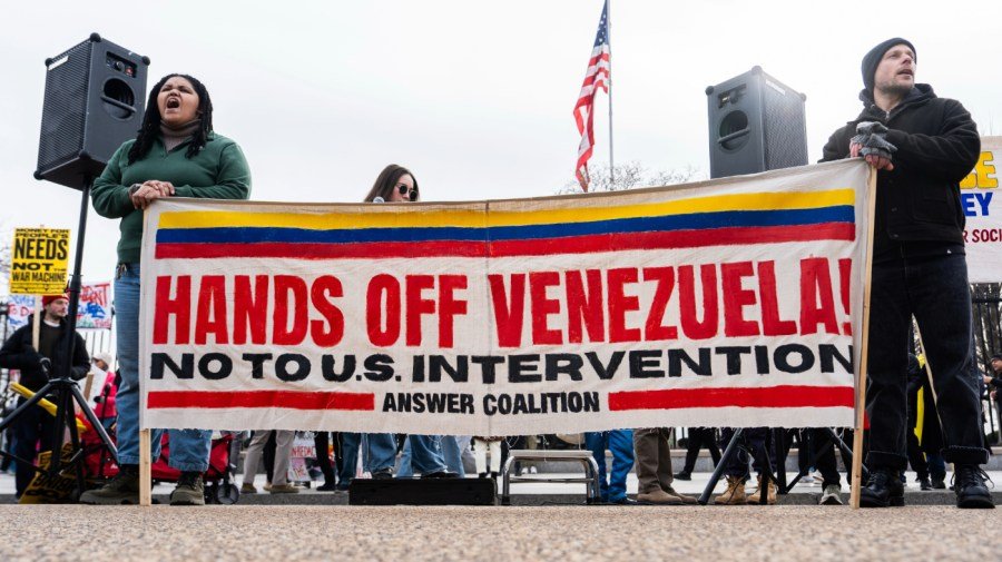 The politics of removing Nicolas Maduro