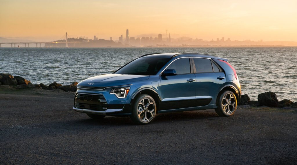 Kia Is Dropping an Unpopular Hybrid From Its Lineup