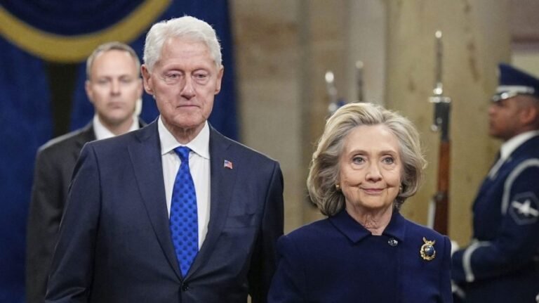 House Oversight Committee announces Clintons' deposition dates in Epstein probe