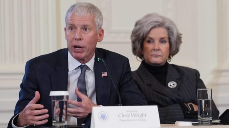 Energy Department doles out its largest-ever loan: $26.5B for power in Georgia, Alabama