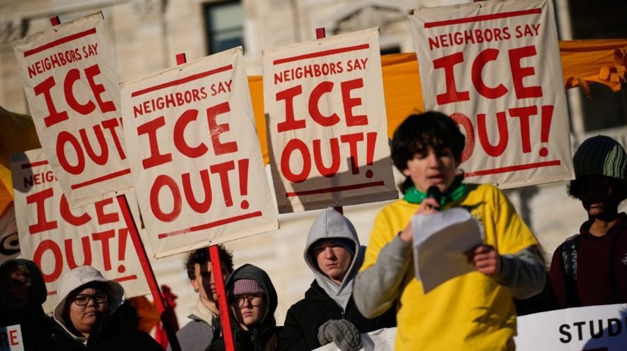 Poll: 62 percent think ICE efforts go 'too far'