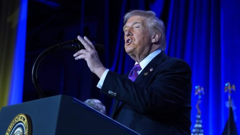 Trump slams 'RINO' Stitt over National Governors Association dinner