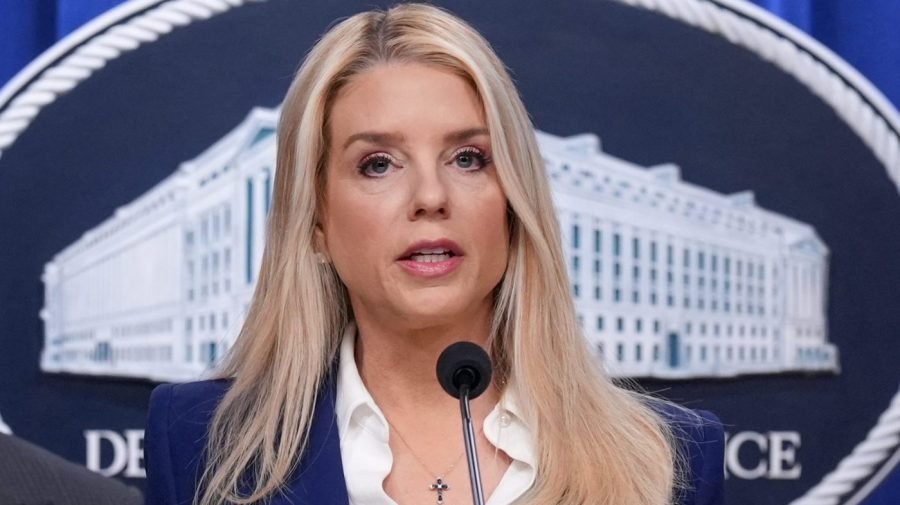 Live updates: Bondi to face lawmakers; El Paso airport shut down 