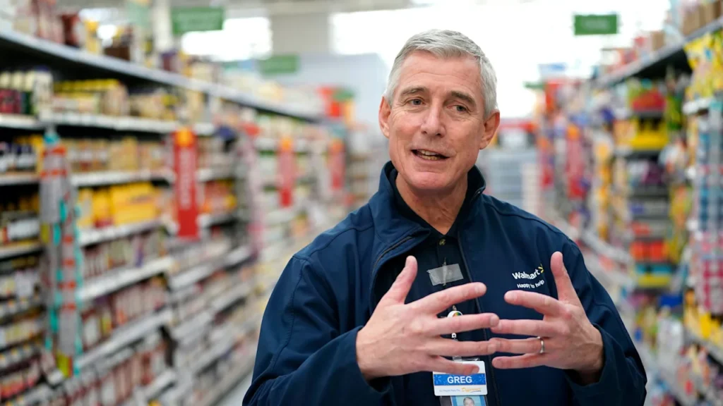 Kroger names former Walmart executive Greg Foran as its new CEO