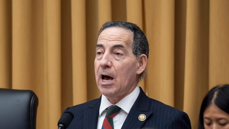 Raskin on Bondi 'washed-up' jab: 'Let’s talk about serious law'