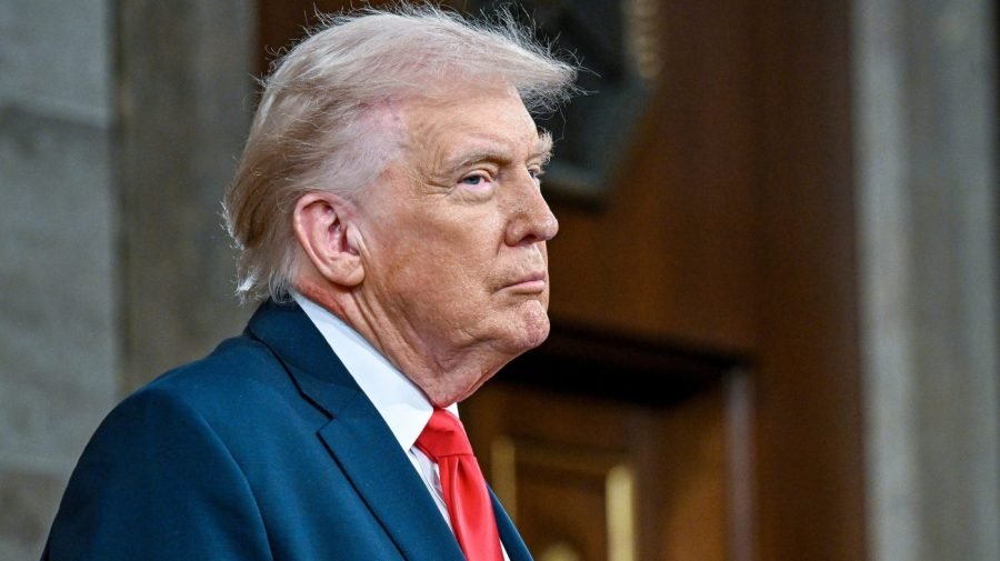 Trump admin weighs requiring banks to collect citizenship info: Reports