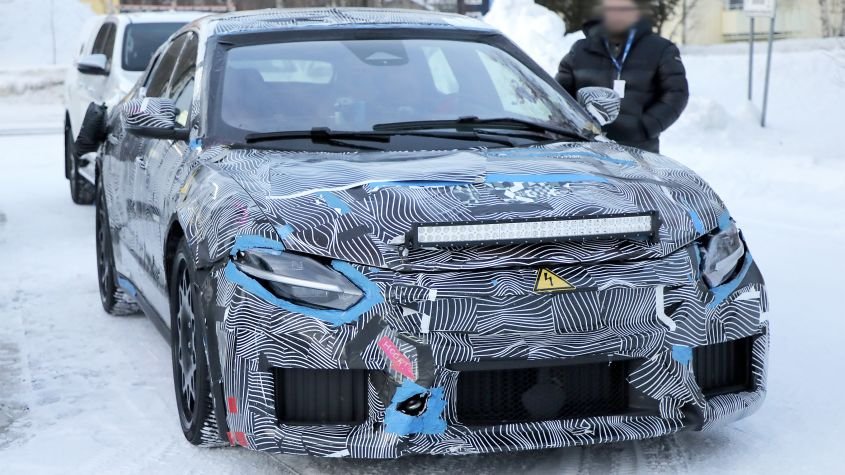 New Ferrari Luce electric car - pictures