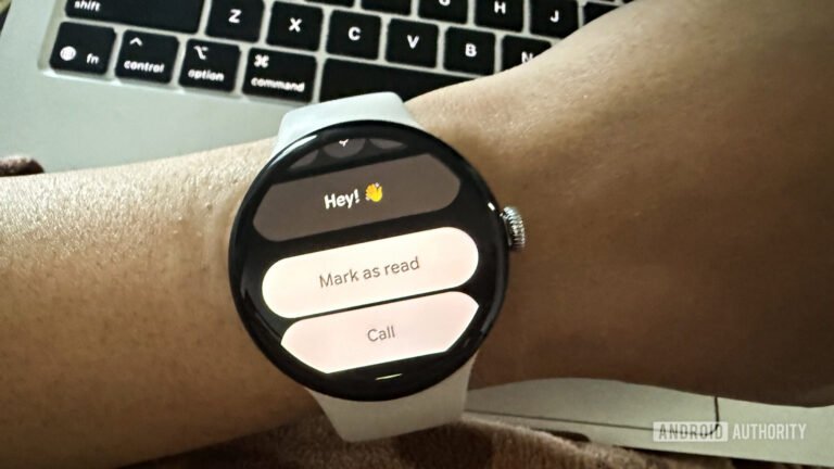 Wear OS notifications for Google Messages are getting a smart new trick