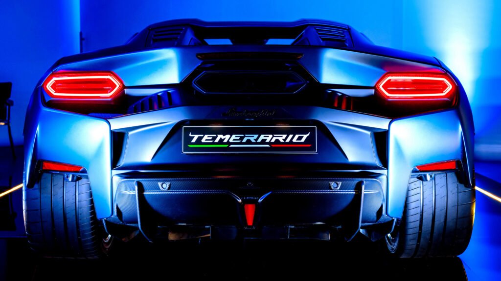 Lamborghini’s Baby Supercar Is Just A Burrito Short Of A Hummer H3’s Weight