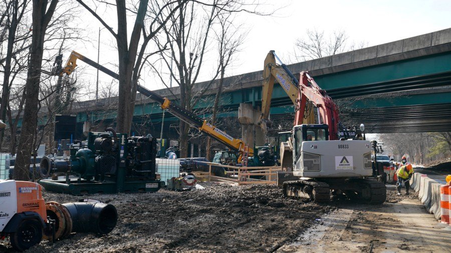 Who is responsible for the Potomac sewage spill?