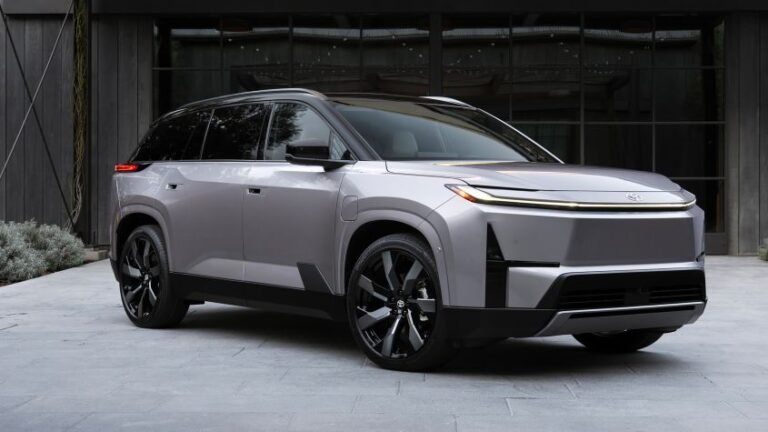 2026 Toyota Highlander BEV - pictures