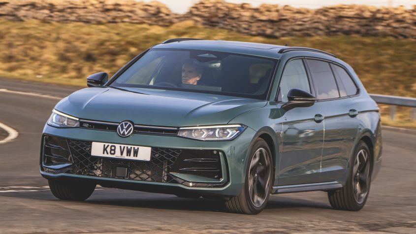 Car Deal of the Day: Volkswagen Passat has all the toys for a bonkers £250 a month