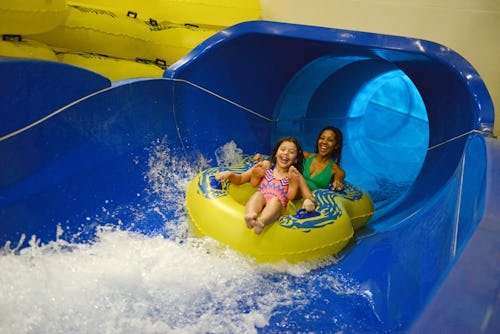 Great Wolf Lodge Is Offering $26 Overnight Stays & Scary Mommy Has All The Details