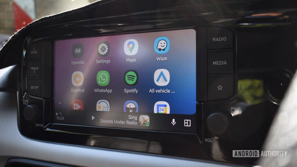 Google hasn’t forgotten about video apps for Android Auto