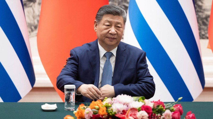 Trump reports 'excellent' call with Xi on trade, Taiwan