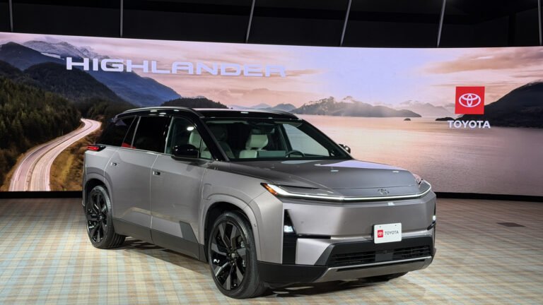 2027 Toyota Highlander Goes Electric With 320 Miles Of Range And An Actually Interesting Design