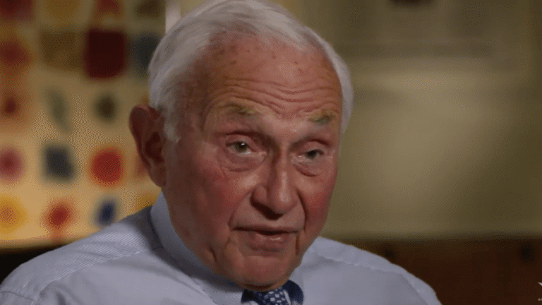 Les Wexner's attorney whispers 'I'll f---ing kill you' for giving long answers during deposition