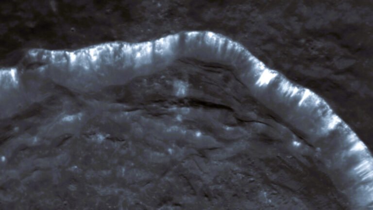 Oozing Gas Could Be Making Stripes in Mercury’s Craters