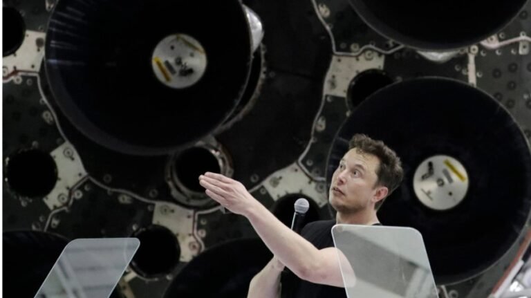 Musk’s lunar city plan supercharges America’s return to the moon