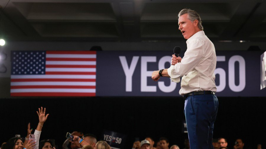 Gerrymandering in Texas and California has become a Mexican standoff