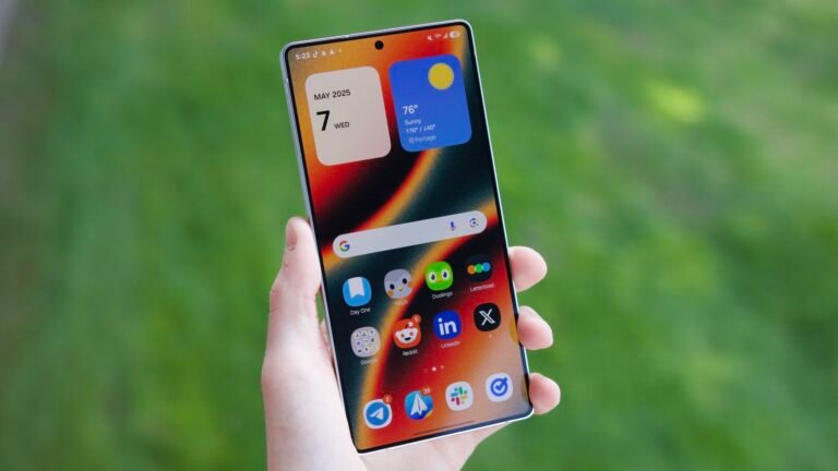 Galaxy S26 Ultra selfie camera leak has us playing ‘spot the difference’