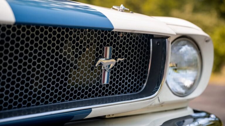 Ford 289: The 4.7L V8 That Powered Shelby Legends In the '60s