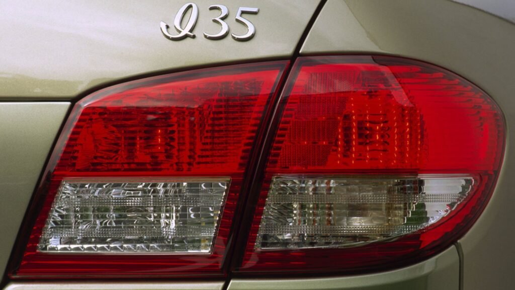 2004 Infiniti I35 Is A Forgotten Lexus ES Rival To Remember