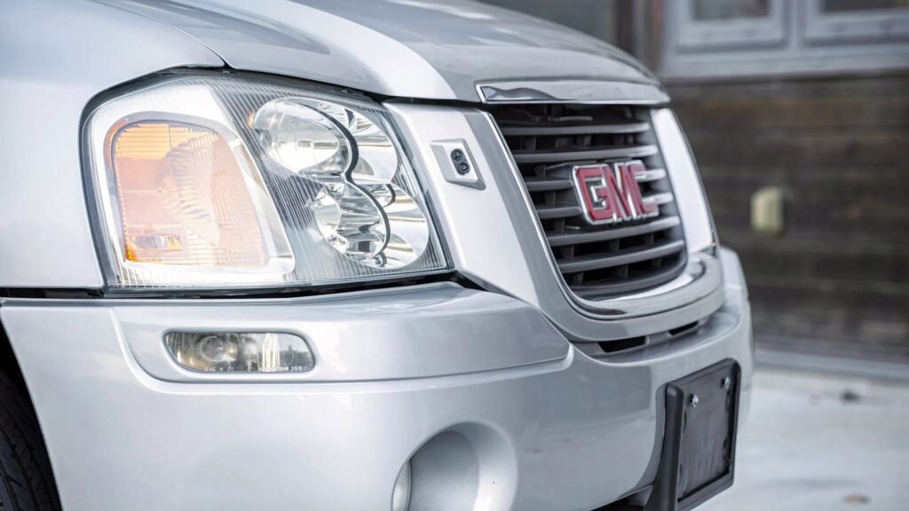 SUV Or Pickup? With The GMC Envoy XUV, You Could Have Both