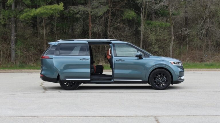 Lawsuit Claims Kia Carnival Sliding Doors Could Pose Safety Risk to Children