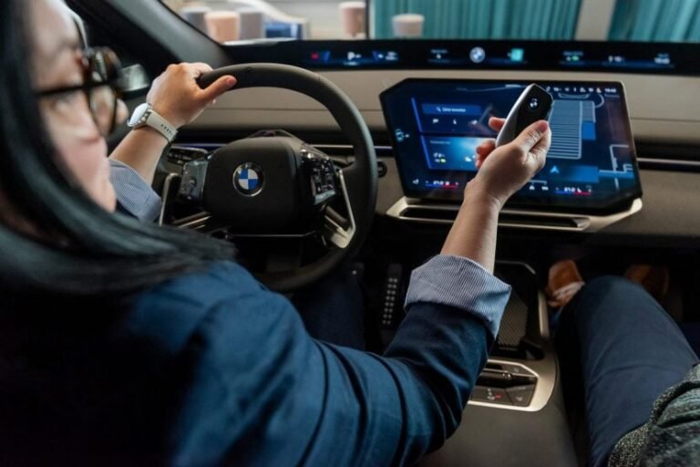 BMW Hands Over One Of The First iX3s At Debrecen Factory